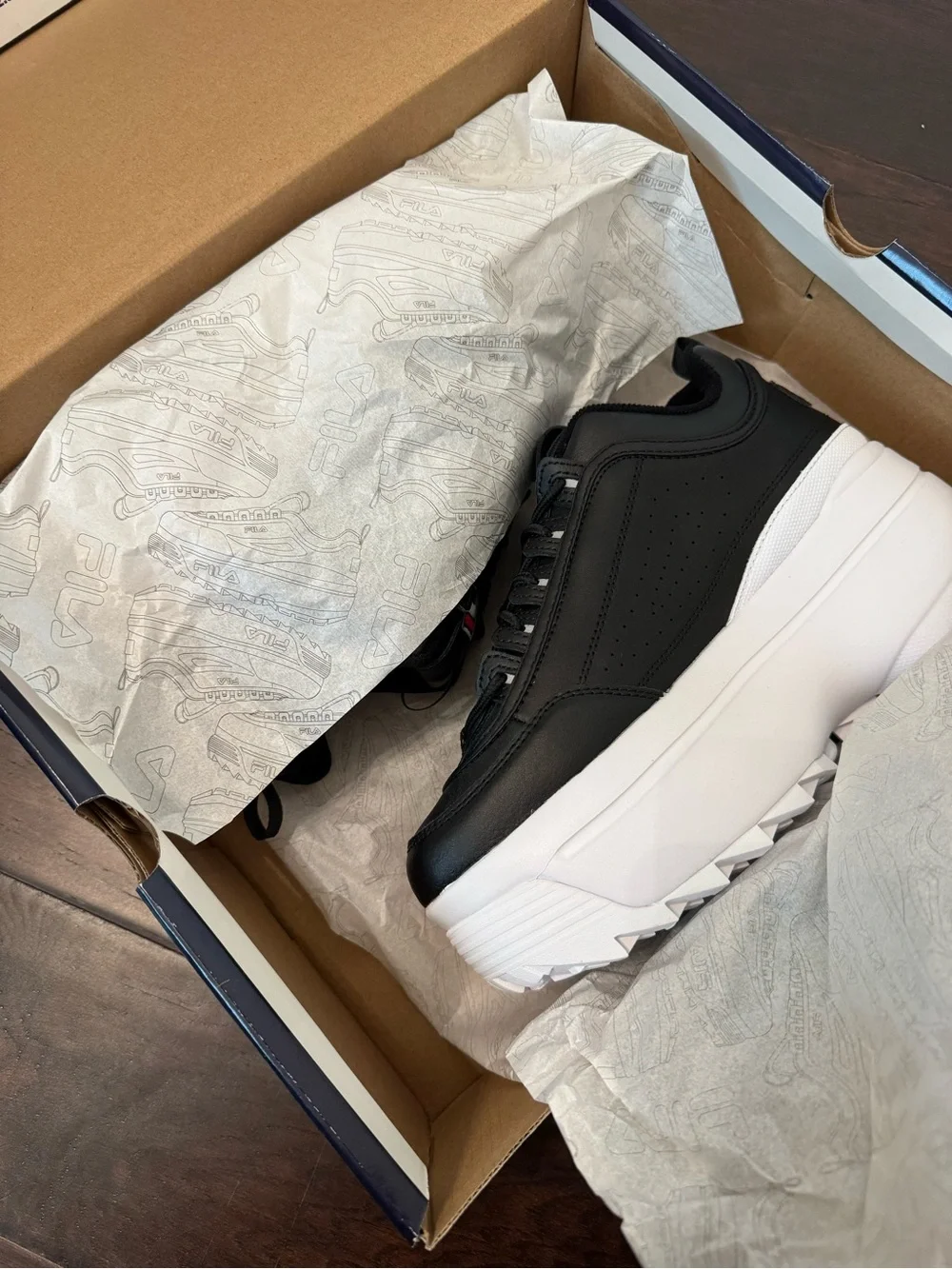 NEW Fila Disruptor 2 Wedge Platform Shoe Sneaker Chunky Black White 8.5